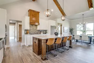 2008 Carrie Ct, Weatherford, TX 76088 - Photo 8