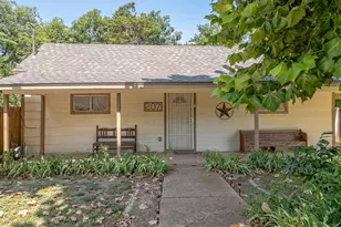 207 N Oneil St, Alvord, TX 76225 - Photo 36