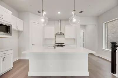 945 Heights Way, Plano, TX 75075 - Photo 2