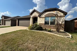 1156 Goldenrod Dr, Godley, TX 76044 - Photo 2