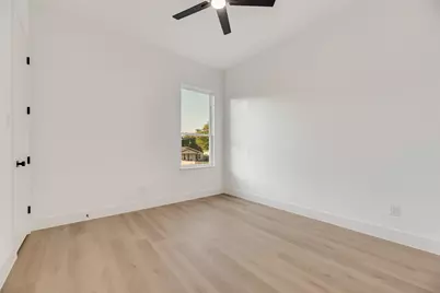 1651 E Overton Street, Dallas, TX 75216 - Photo 16