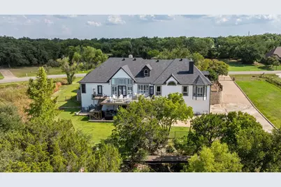 6410 Westover Drive, Granbury, TX 76049 - Photo 2