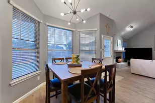 2100 Rheims Dr, Carrollton, TX 75006 - Photo 20