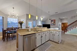 2100 Rheims Dr, Carrollton, TX 75006 - Photo 16