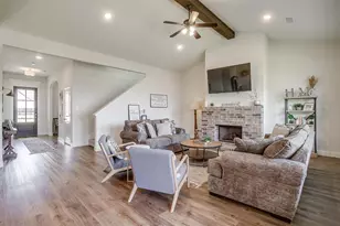 524 W Thoroughbred, Willow Park, TX 76087 - Photo 4