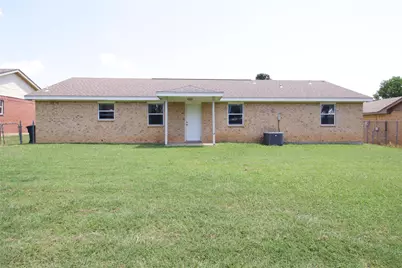306 Kathy Lane, Granbury, TX 76049 - Photo 16