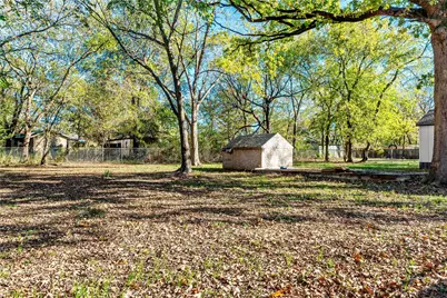 136 NW 33rd, Paris, TX 75460 - Photo 14