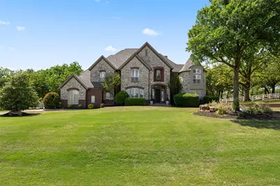 419 E Hickory Ridge Circle, Argyle, TX 76226 - Photo 2