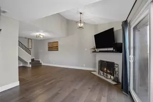 4777 Cedar Springs Rd, Dallas, TX 75219 - Photo 4