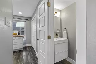 4777 Cedar Springs Rd, Dallas, TX 75219 - Photo 12