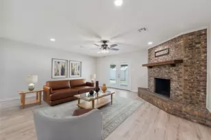 1006 Eagle Dr, Eddy, TX 76524 - Photo 2