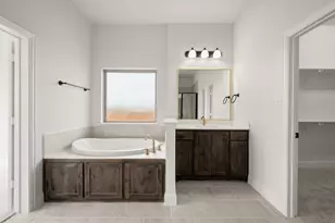 1325 Promised Land Rd, Hewitt, TX 76643 - Photo 20