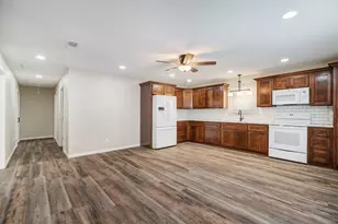 201 Fm 906 W, Powderly, TX 75473 - Photo 26