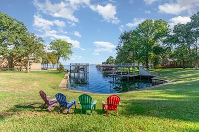 355 Beachside Drive, Trinidad, TX 75163 - Photo 1