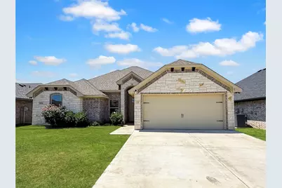 3304 White Horse Drive, Granbury, TX 76049 - Photo 2