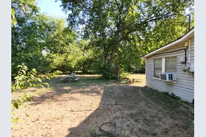 4208 Patricia Street, Haltom City, TX 76117 - Photo 20