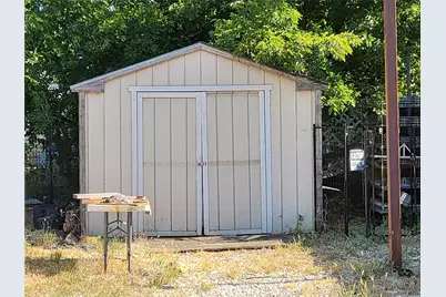 4208 Patricia Street, Haltom City, TX 76117 - Photo 22