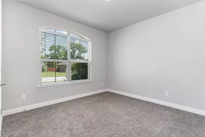 2607 Golden Bell Drive, Glenn Heights, TX 75154 - Photo 14