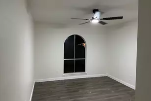 3913 Cambridge Dr, Garland, TX 75043 - Photo 8