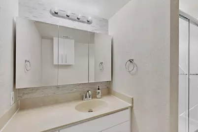 3901 Travis Street #113, Dallas, TX 75204 - Photo 28