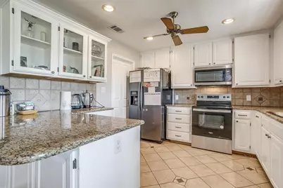 21111 Hill Terrace Drive, Whitney, TX 76692 - Photo 8