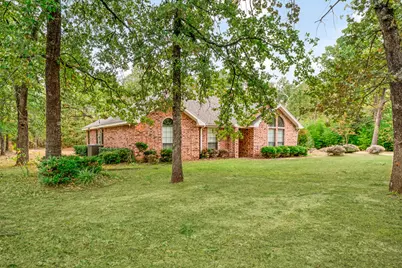320 33rd Street SW, Paris, TX 75460 - Photo 2