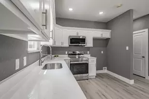 412 Matthew St, Hillsboro, TX 76645 - Photo 14