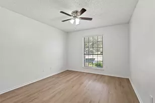 4028 St Christopher Ln, Dallas, TX 75287 - Photo 8