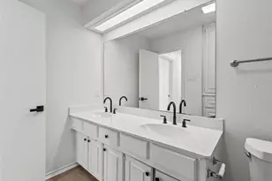 4028 St Christopher Ln, Dallas, TX 75287 - Photo 10