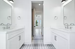 204 N Pine St, Roanoke, TX 76262 - Photo 30