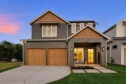 204 North Pine Street, Roanoke, TX 76262 - Photo 2