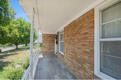 1813 Brook Hollow Drive, Fort Worth, TX 76114 - Photo 4