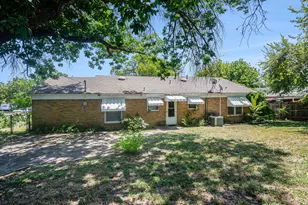 1813 Brook Hollow Dr, Fort Worth, TX 76114 - Photo 1