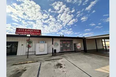 1137 S Highway 377, Pilot Point, TX 76258 - Photo 4