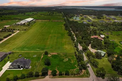 521 Martingale Trail, Oak Point, TX 75068 - Photo 32