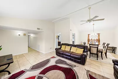 2121 Newbury Drive, Arlington, TX 76014 - Photo 2