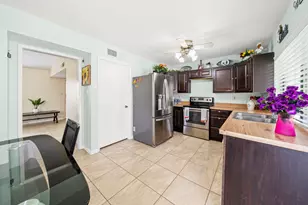 2121 Newbury Dr, Arlington, TX 76014 - Photo 6