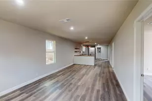 4026 Myrtle St, Dallas, TX 75215 - Photo 6