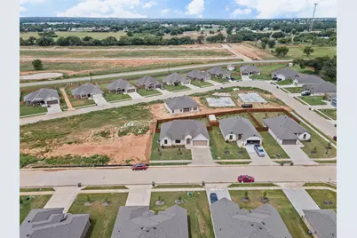 725 Jameson, Springtown, TX 76082 - Photo 34