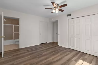 4102 Apache Trl Court, Granbury, TX 76048 - Photo 36