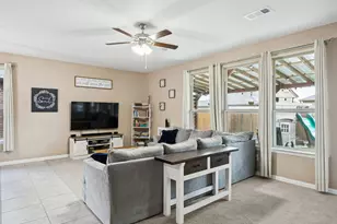 337 Emerald Creek Dr, Fort Worth, TX 76131 - Photo 16