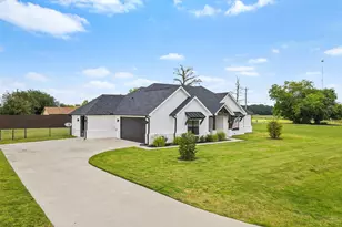 11 Nicklaus Dr, Sulphur Springs, TX 75482 - Photo 2