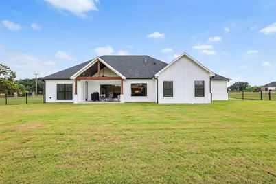 11 Nicklaus Drive, Sulphur Springs, TX 75482 - Photo 6