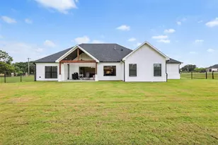 11 Nicklaus Dr, Sulphur Springs, TX 75482 - Photo 6