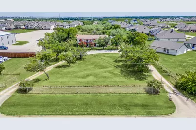 16777 John Wiley Road, Justin, TX 76247 - Photo 2