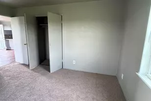 2800 Jerry Mashek Dr, West, TX 76691 - Photo 10