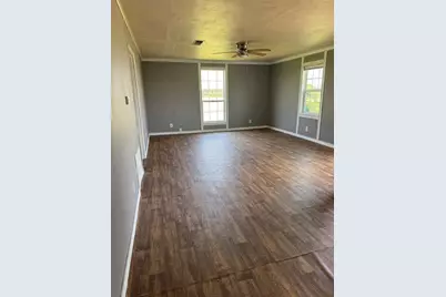 2800 Jerry Mashek Drive, West, TX 76691 - Photo 12