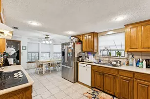 202 Blue Mound Rd E, Haslet, TX 76052 - Photo 10