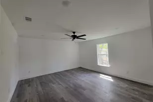 3024 N Crump St, Fort Worth, TX 76106 - Photo 10