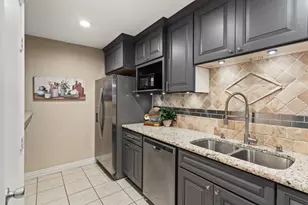 15923 Preston Rd, Dallas, TX 75248 - Photo 10